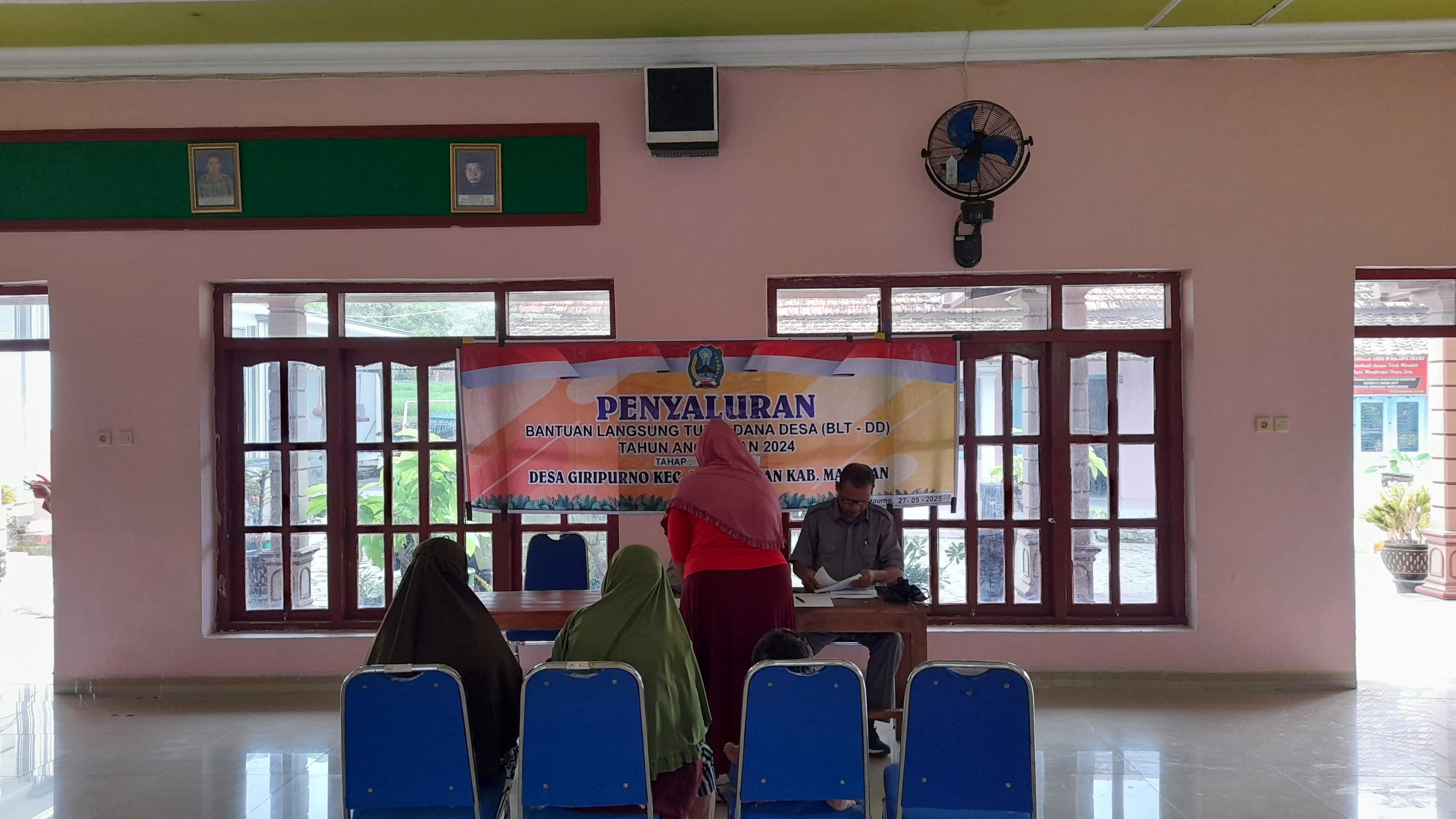 PENYALURAN BANTUAN LANGSUNG TUNAI DANA DESA TAHUN ANGGARAN 2025 TAHAP V