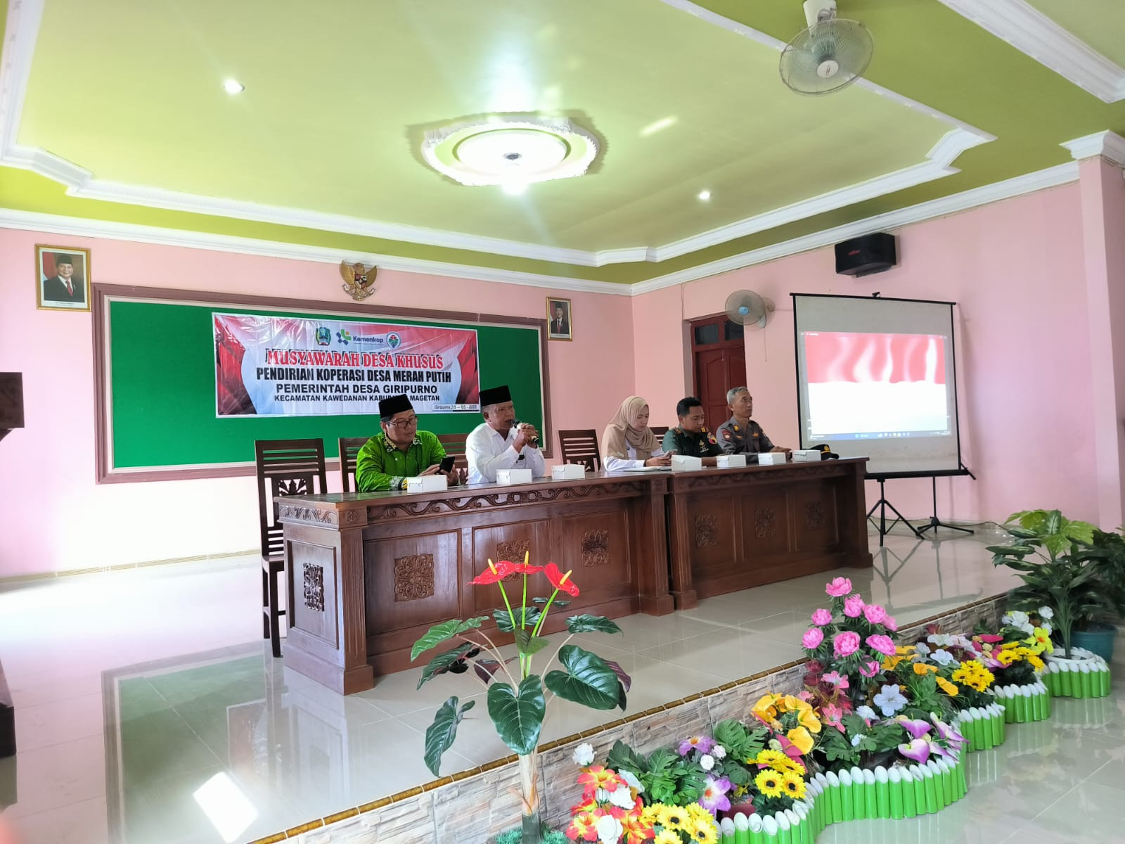 MUSYAWARAH DESA KHUSUS DALAM RANGKA PEMBENTUKAN KOPERASI DESA MERAH PUTIH DESA GIRIPURNO